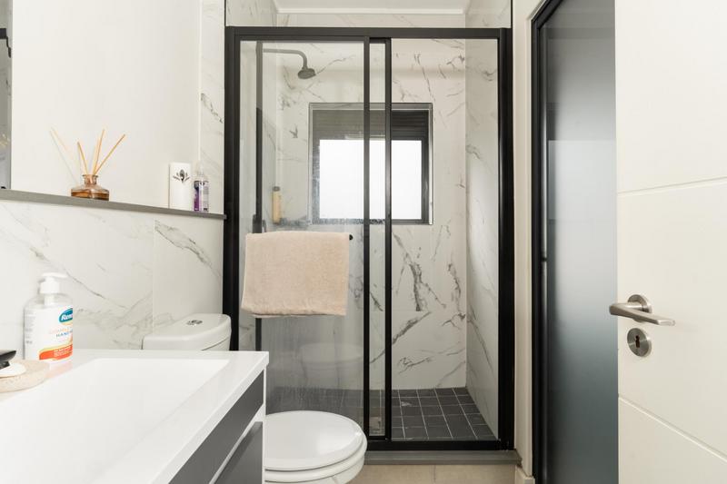 2 Bedroom Property for Sale in The Huntsman Western Cape